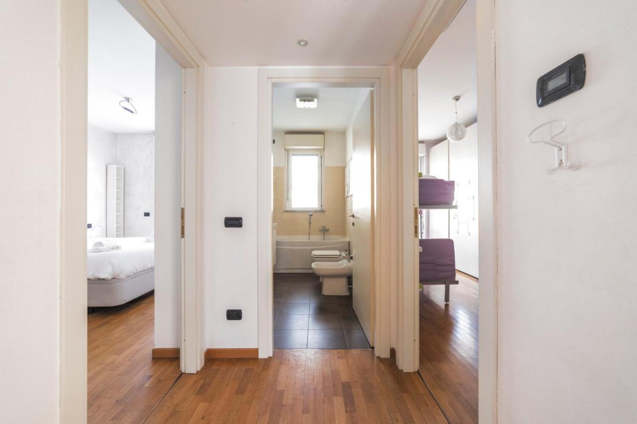 Milano Rogoredo Apartment With Garage Exteriér fotografie